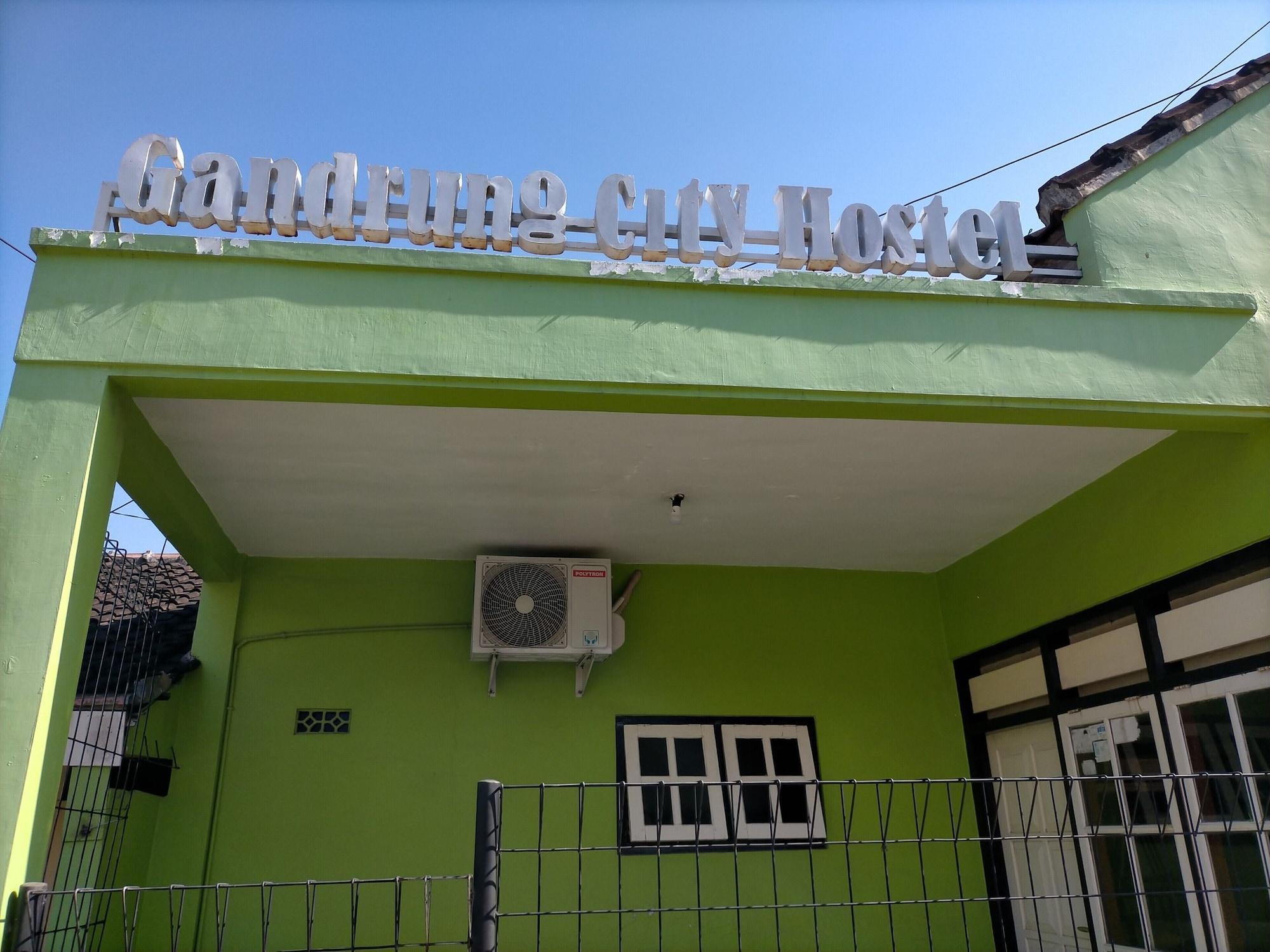 Gandrung City Hostel Banyuwangi  Exterior foto